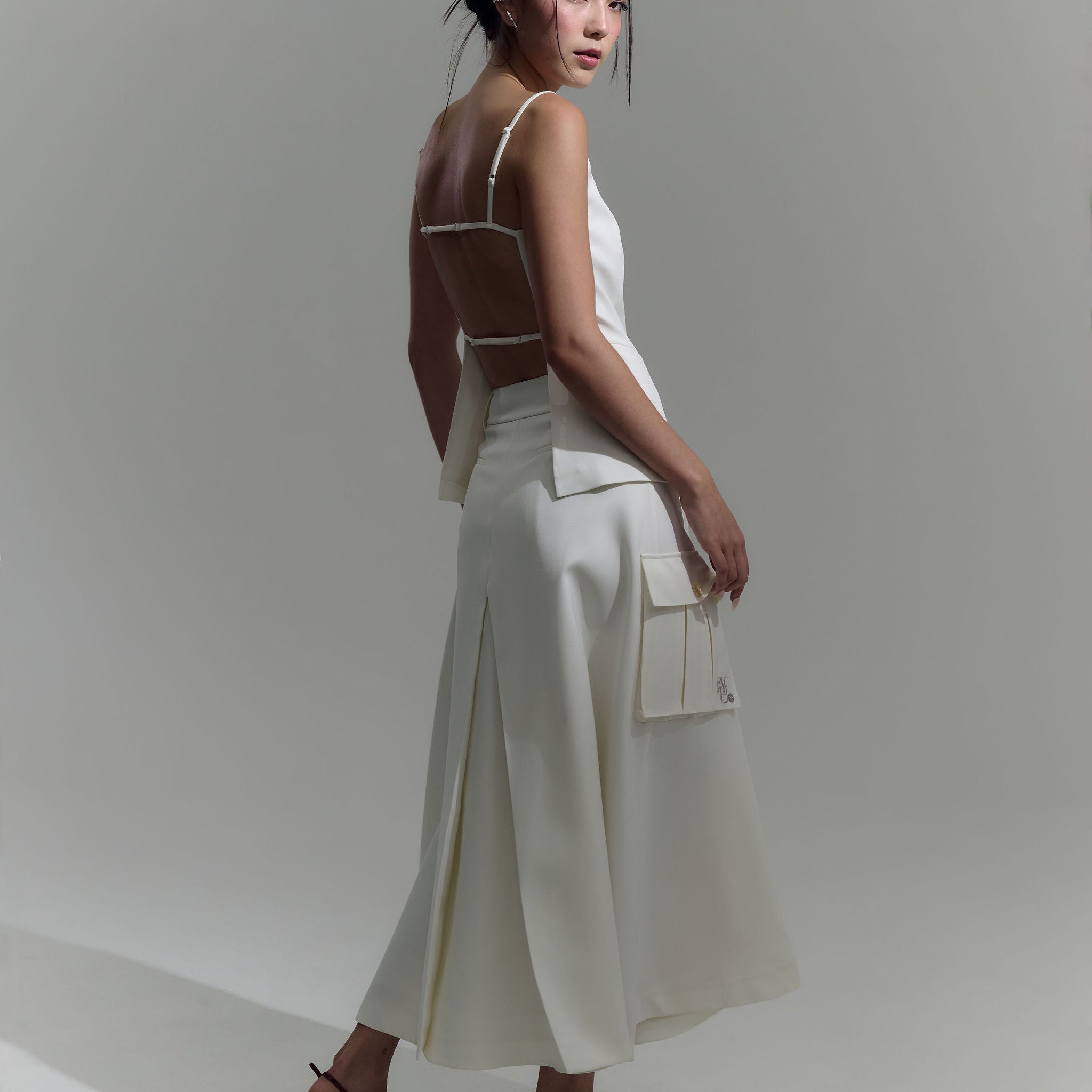 Backless Diana Vest